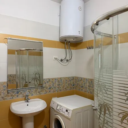 2br With View, Cozy & Modern * Vlorë